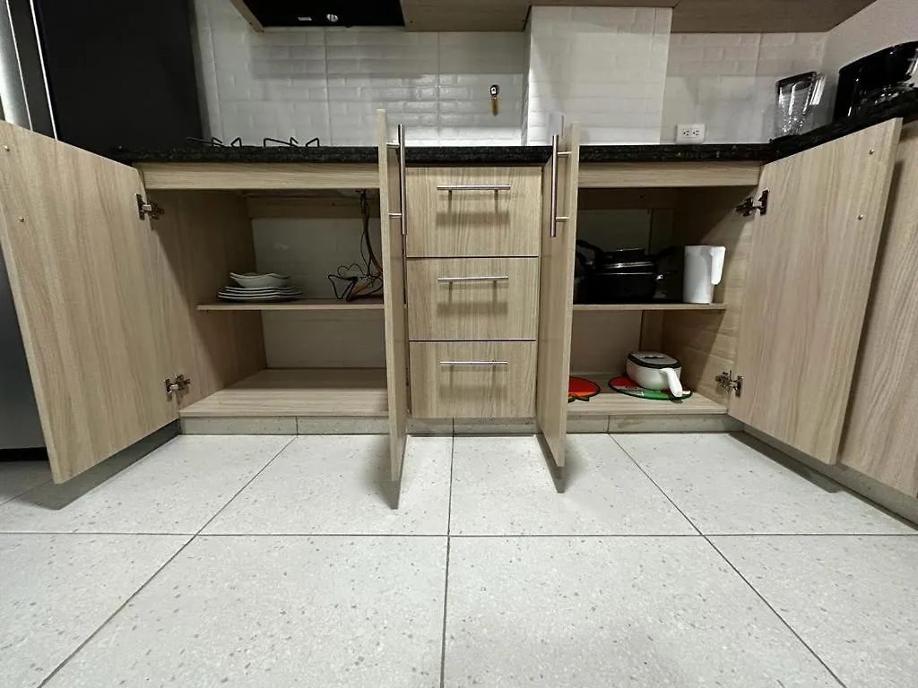 Apartamento Cerca Al Metro Y Viva Envigado Itagui 0*,  Colombia